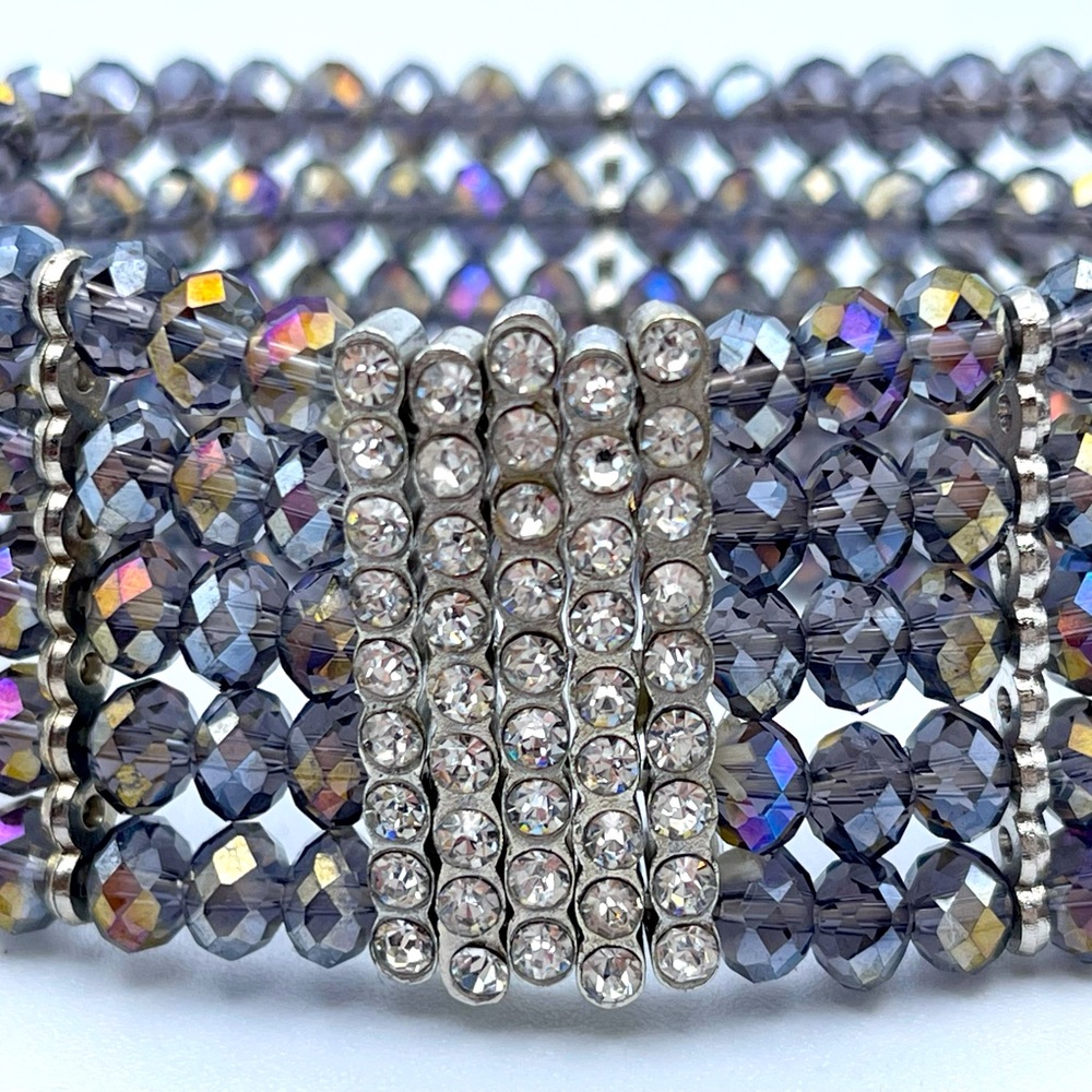 NWT GLAM IRIDESCENT CRYSTAL 5-STRAND STRETCH BRACELET AND SILVER SHIMMER ACCENTS